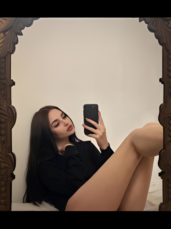 Евлалия привлекательная девушка из Калининска цена от 4000 руб