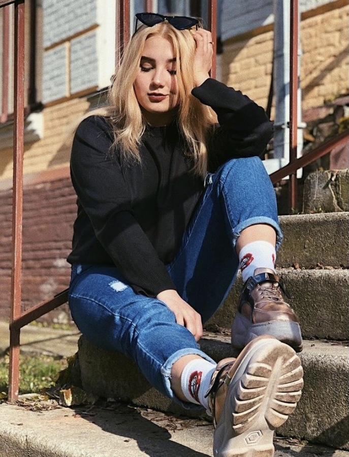 Индивидуалка Арина, доступна для личного знакомства от 9000 руб