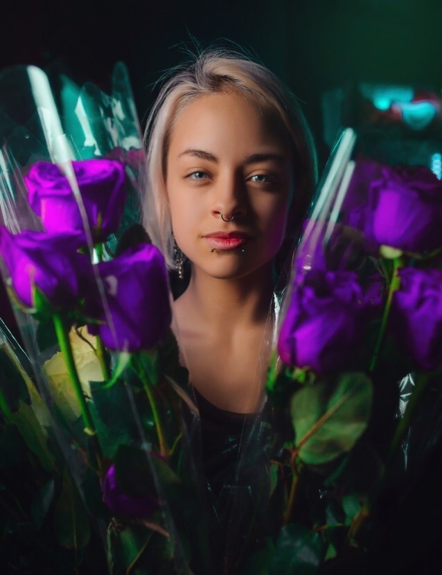 Тони привлекательная девушка из Калининска цена от 3500 руб