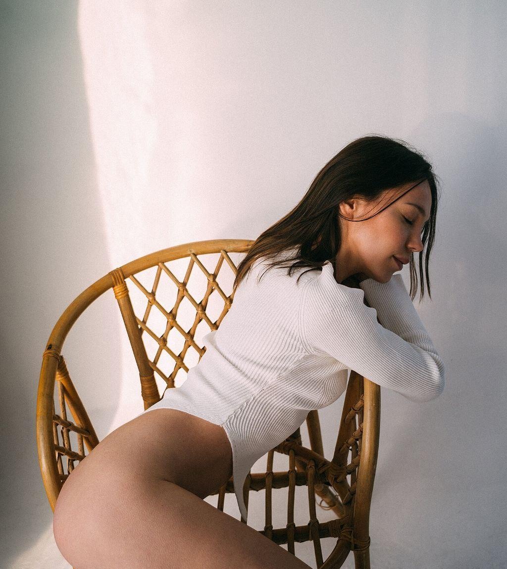 Ада привлекательная девушка из Калининска цена от 6000 руб